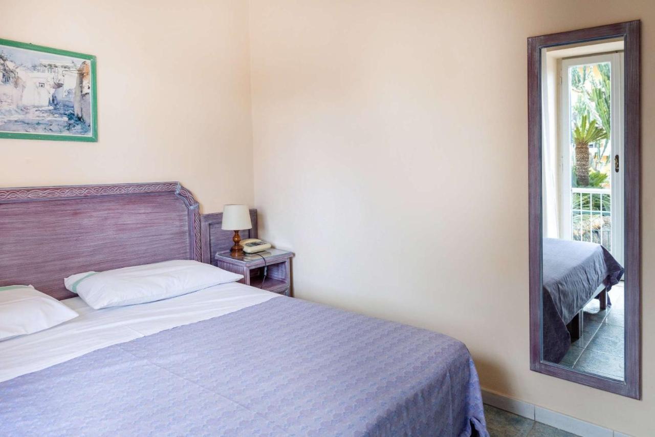 Hotel Royal Terme Иския Екстериор снимка